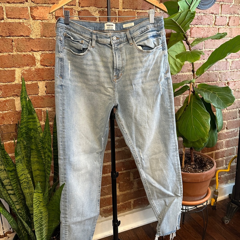 High waisted Kensie Jean skinny jeans